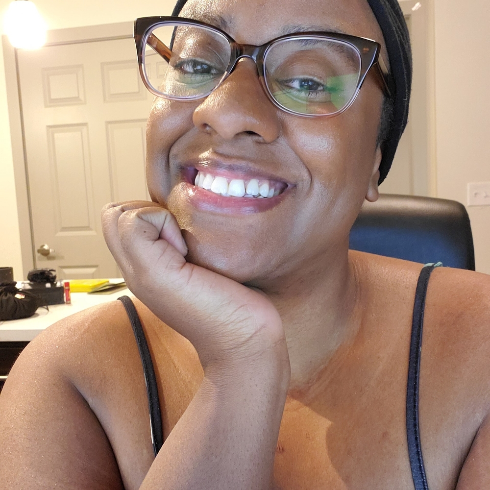 Meet your Posher, Jessica